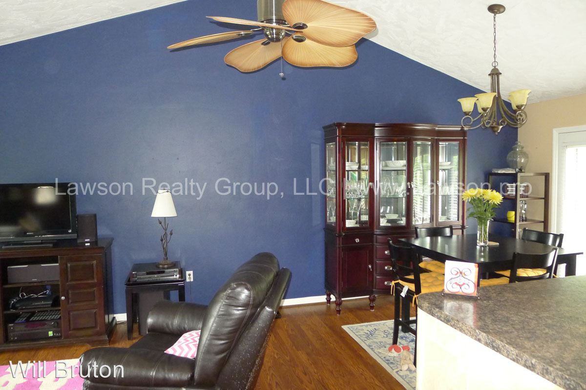 1314 Trevino Dr NE - Photo 2 of 23