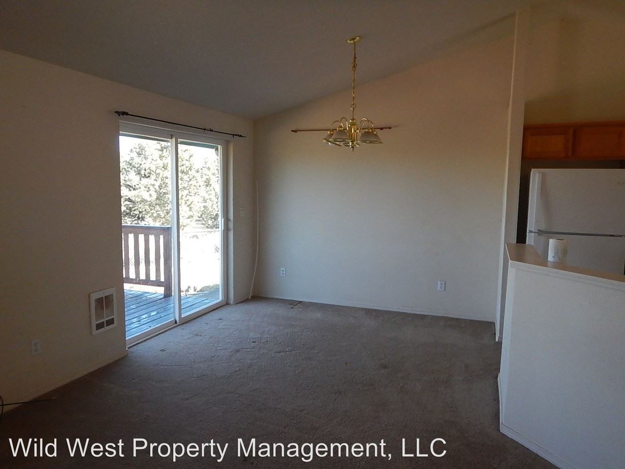 5713 S David Way - Photo 3 of 9