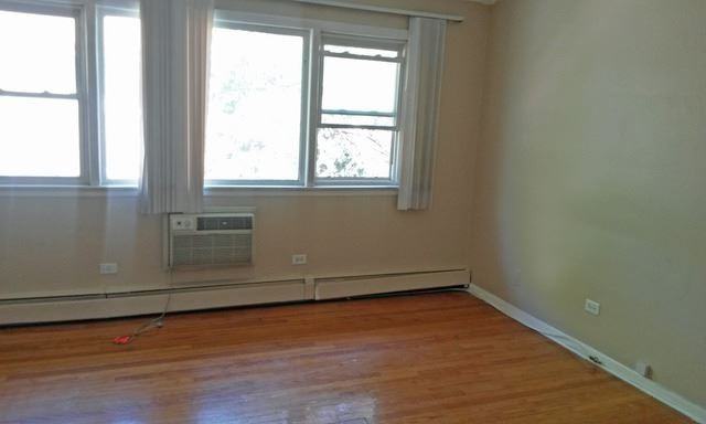 8504 45th Pl #2A - Photo 2 of 7
