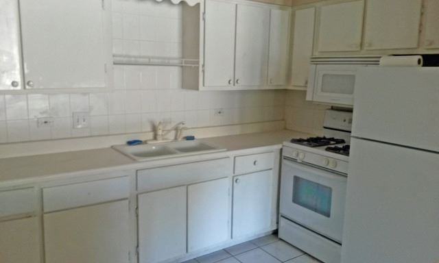 8504 45th Pl #2A - Photo 3 of 7