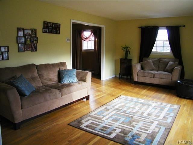 1262 Judy Rd - Photo 2 of 21