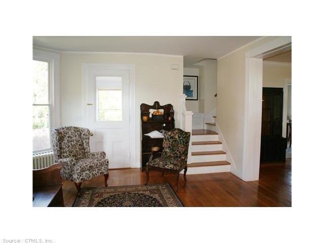 805 Sodom Ln - Photo 3 of 11