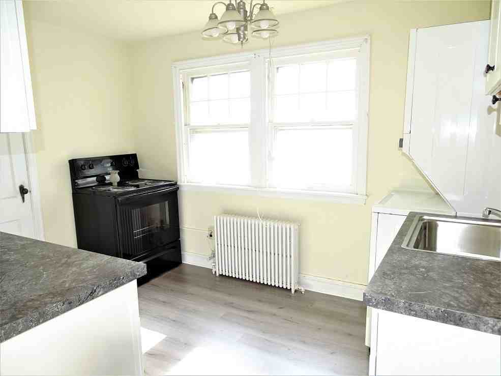 201 S 7th St #2nd Floor - Photo 3 of 12