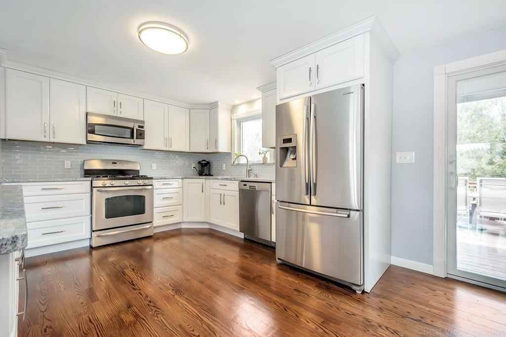 84 Valentine Rd - Photo 2 of 12