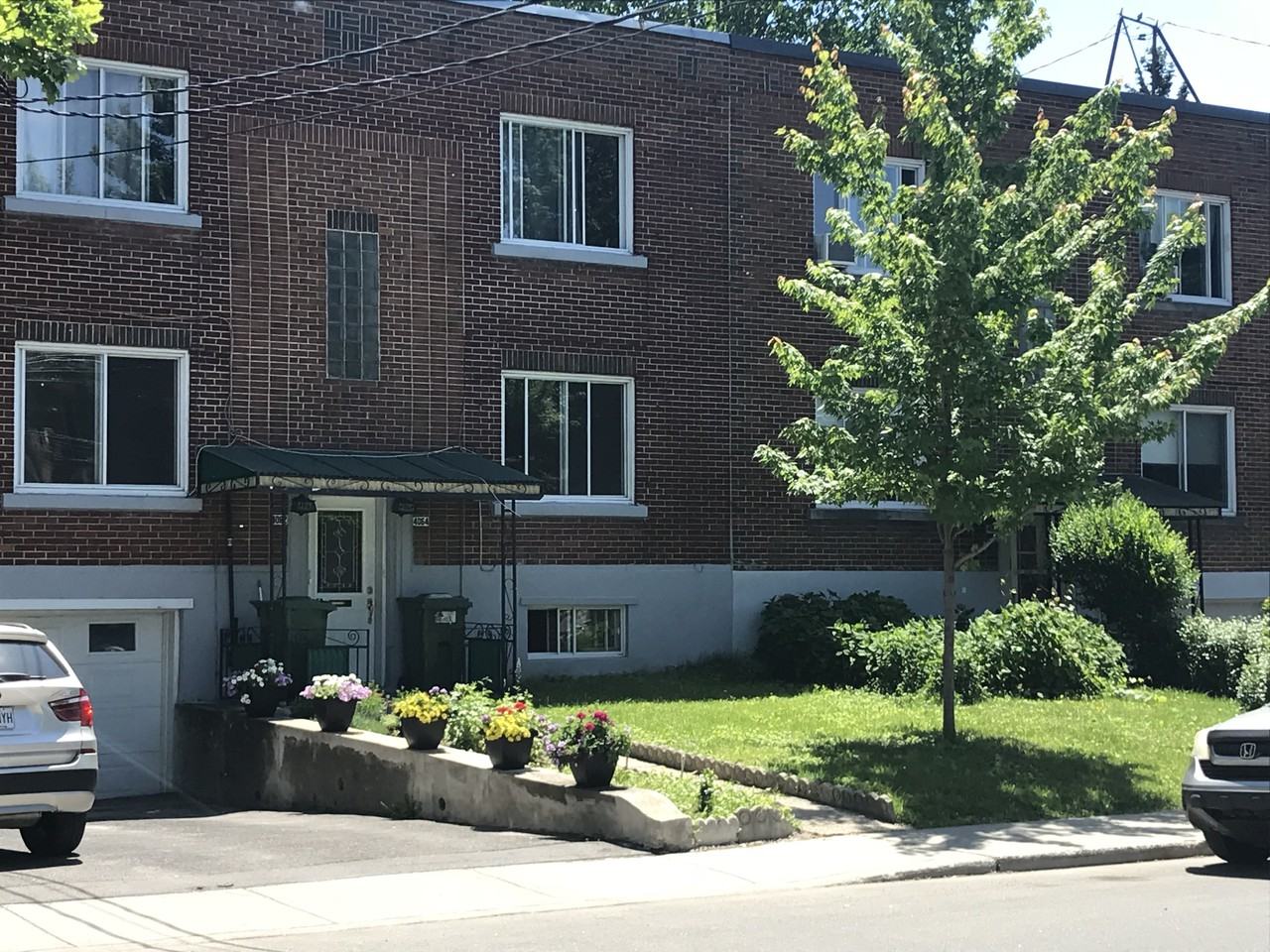 4062 Rue Mackenzie, Montréal, QC H3S 1E6 2 Bedroom Apartment for Rent for 1,400/month Zumper