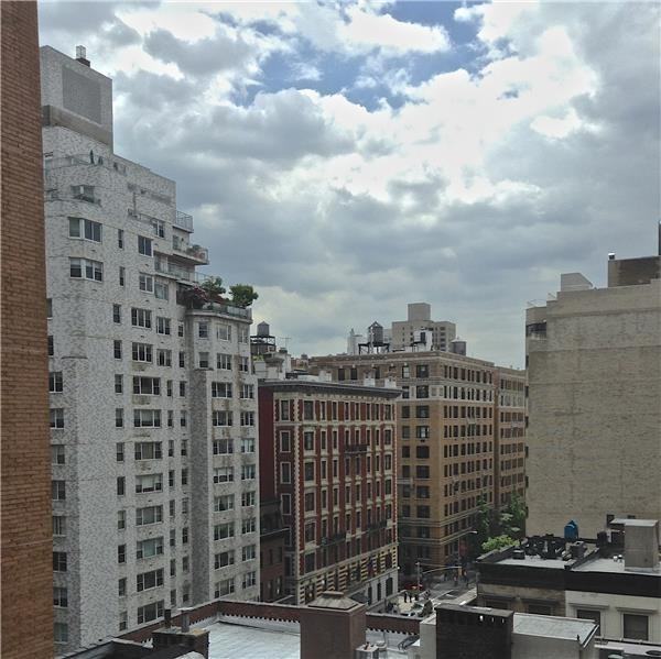 30 E 85th St