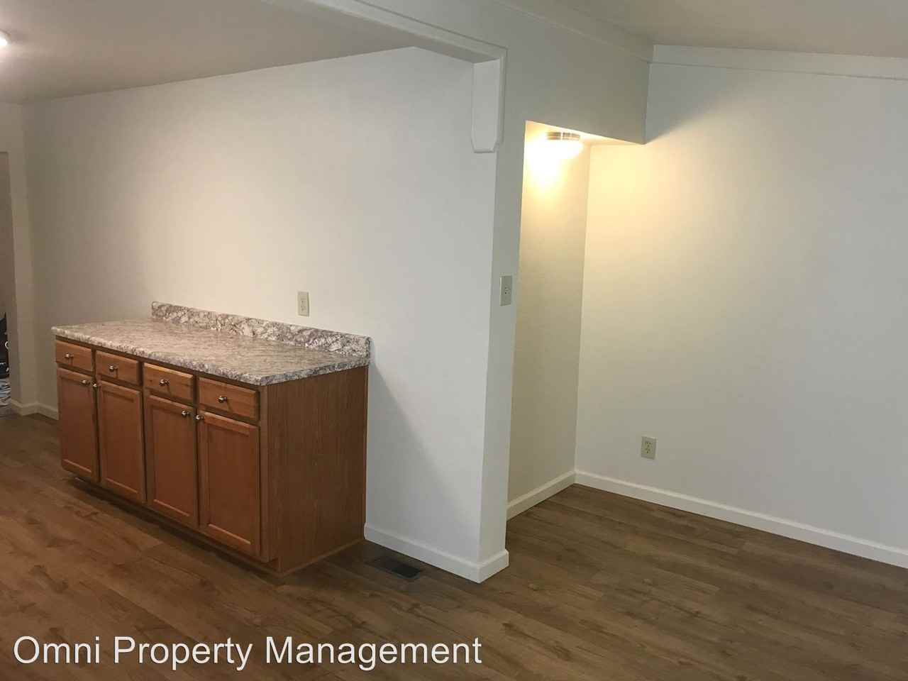 533 Indiana Ave - Photo 3 of 17