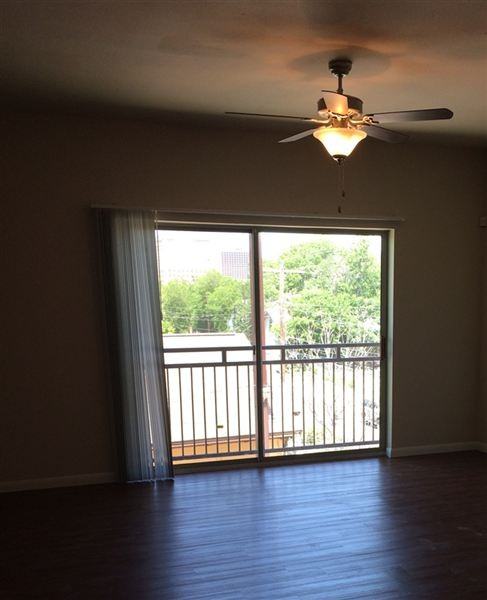 The Seville on 4th Street - Photo 2 of 8