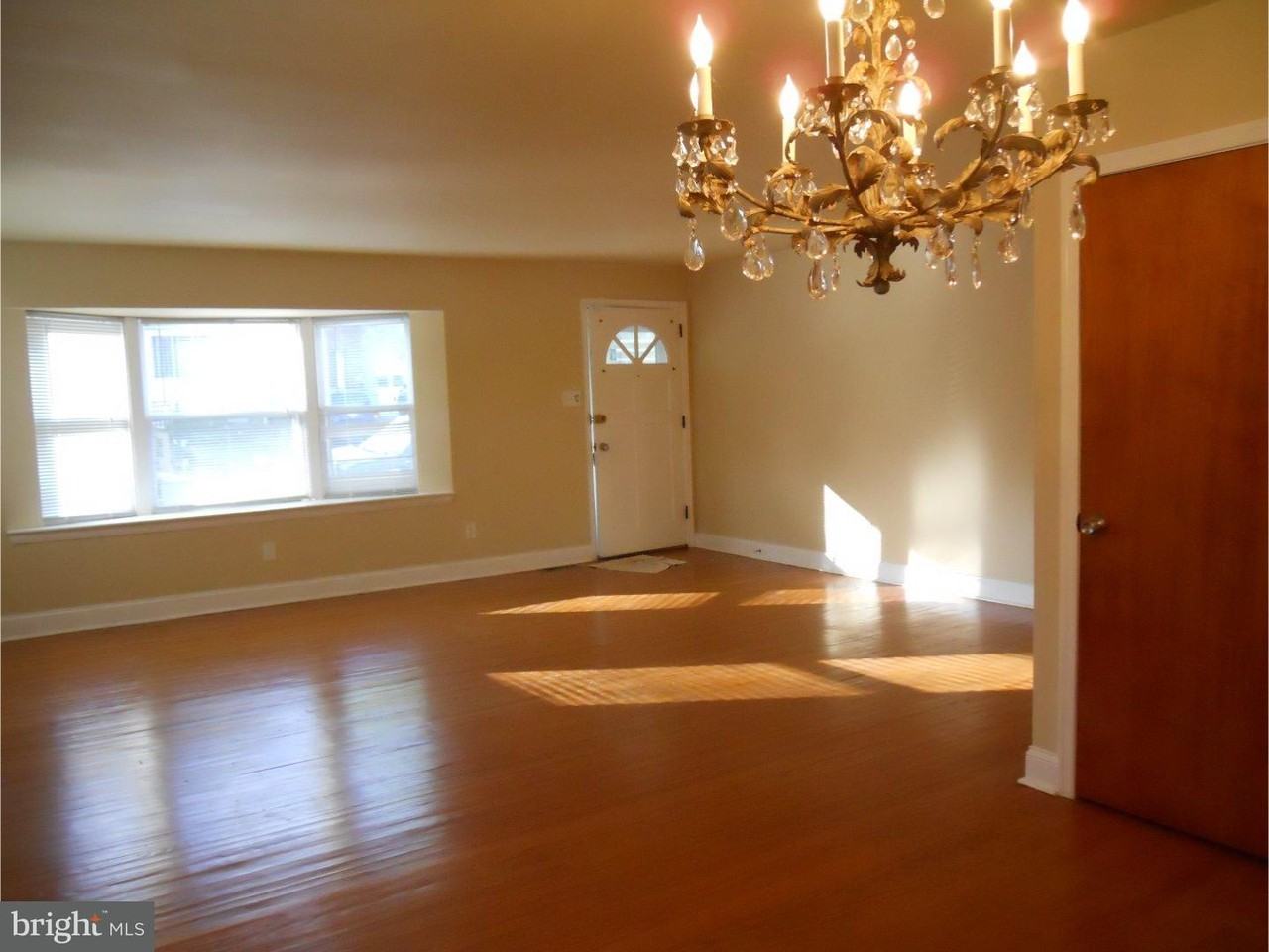 249 E Marthart Ave - Photo 2 of 21