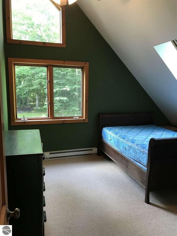 12805 S Kitlinger Rd - Photo 3 of 12