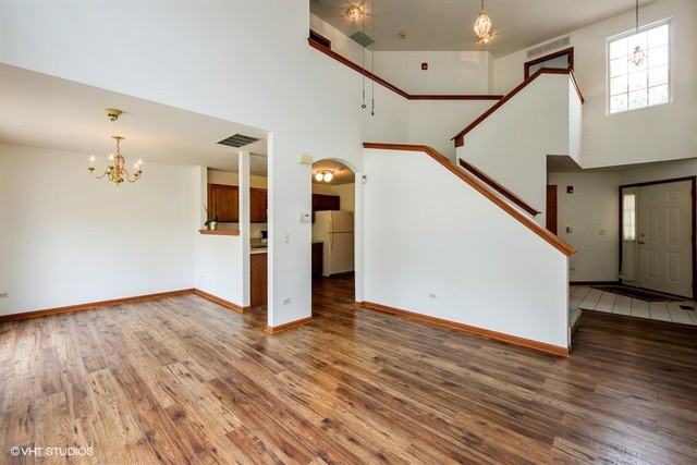 11052 72nd St - Photo 3 of 10