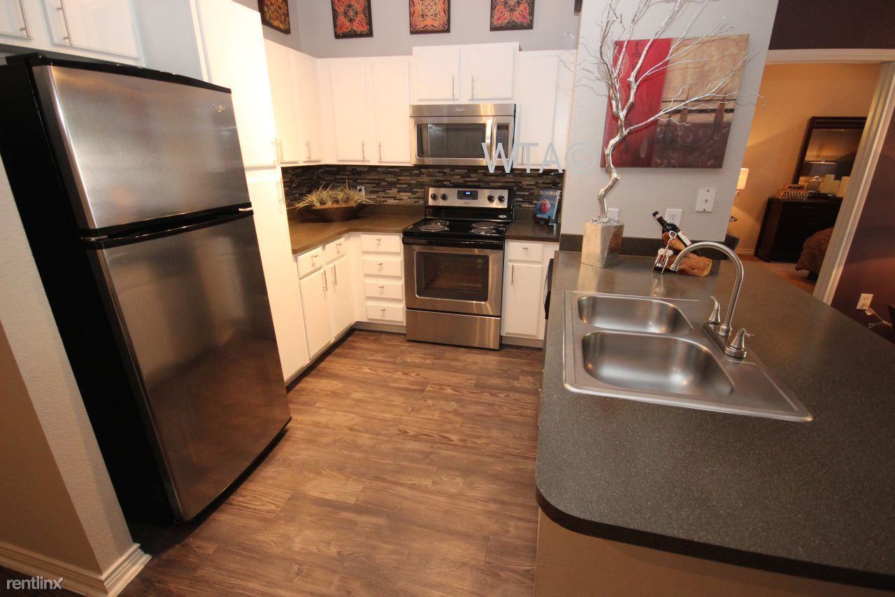 21302 ENCINO COMMONS - Photo 3 of 20