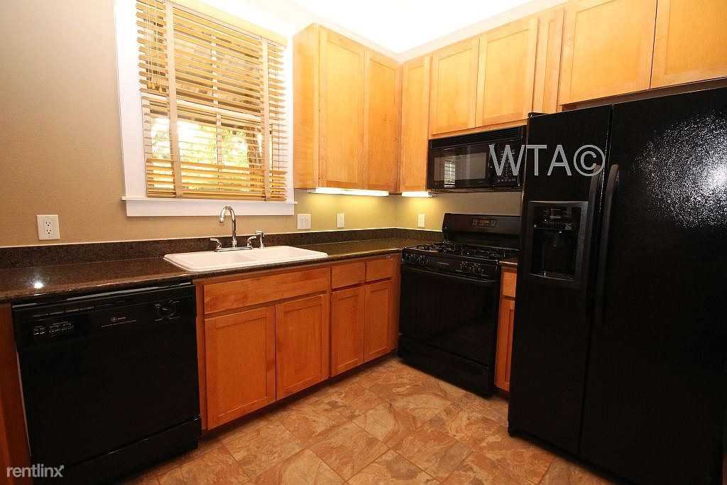 12440 ALAMEDA TRACE CIRCLE - Photo 3 of 20