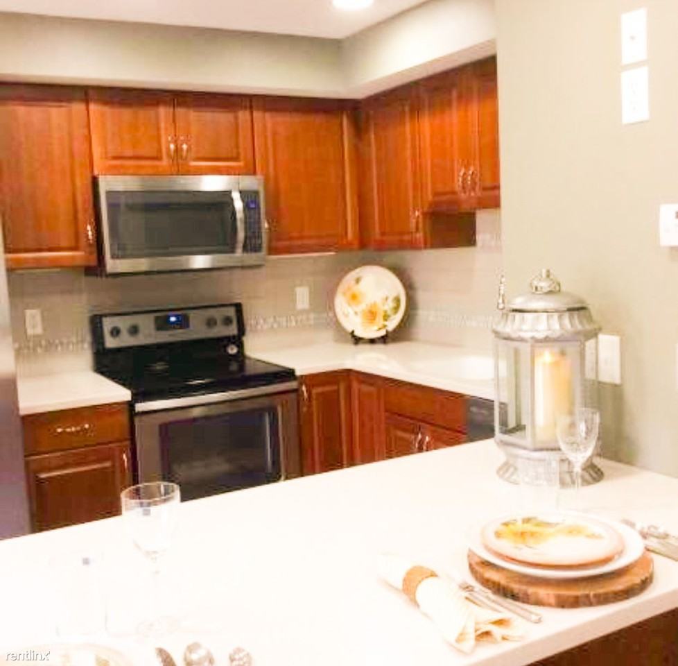 507 Union St - Photo 2 of 11