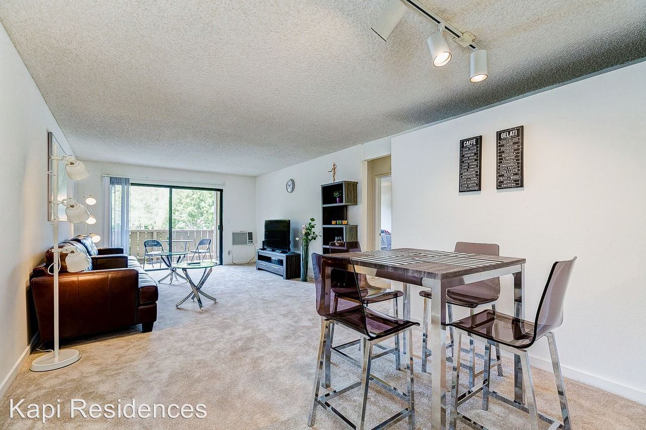 4199 CAMPUS DR - Photo 3 of 24