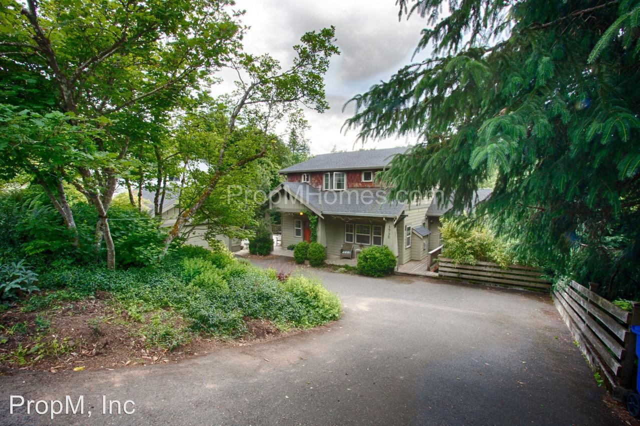 5930 SW Taylor St - Photo 2 of 38