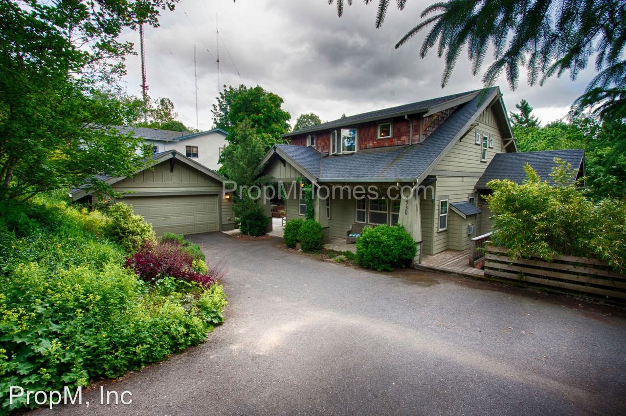 5930 SW Taylor St - Photo 3 of 38