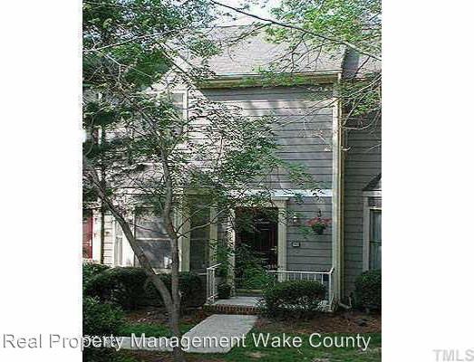 521 Oak Run Dr - Photo 2 of 18