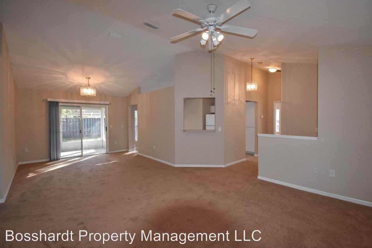 4359 NW 36th Terrace - Photo 2 of 15