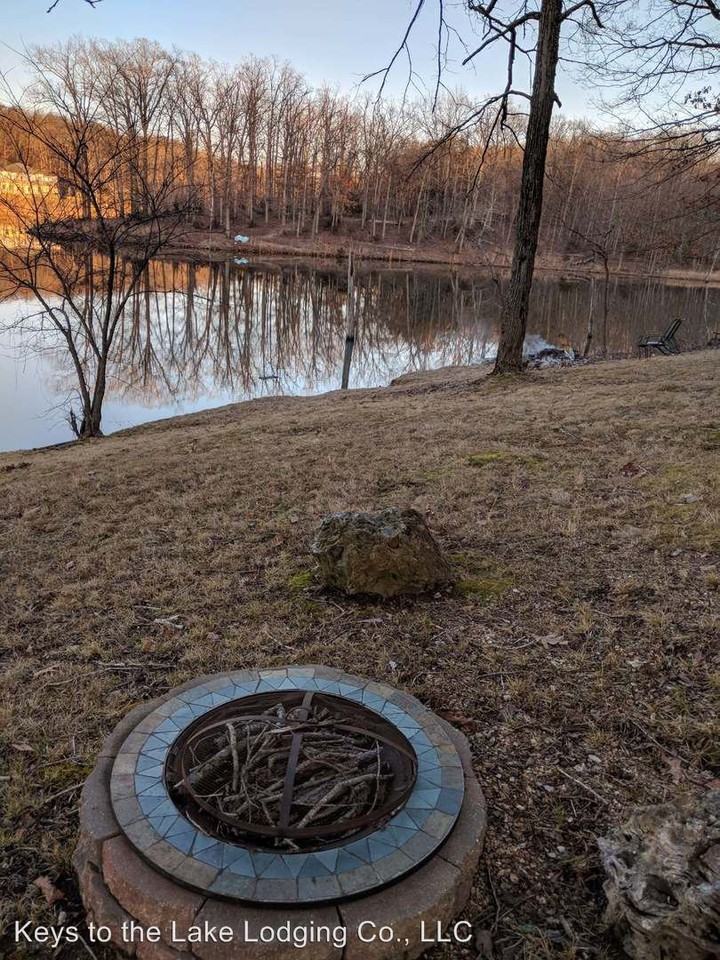 273 Scarsdale Cir - Photo 3 of 6