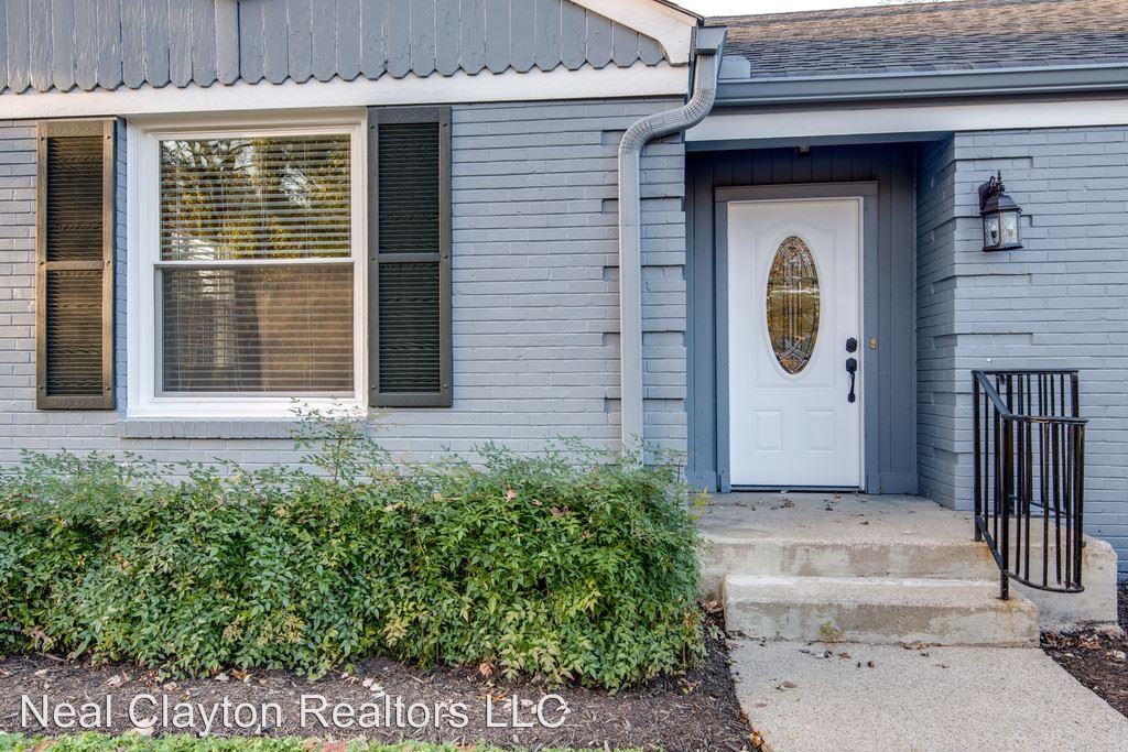 6300 Jocelyn Hollow Rd - Photo 3 of 30