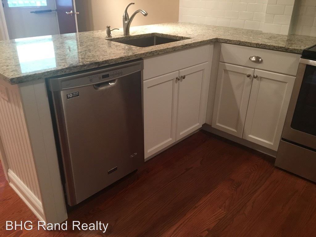 10 Wild Oaks Rd - Photo 2 of 14