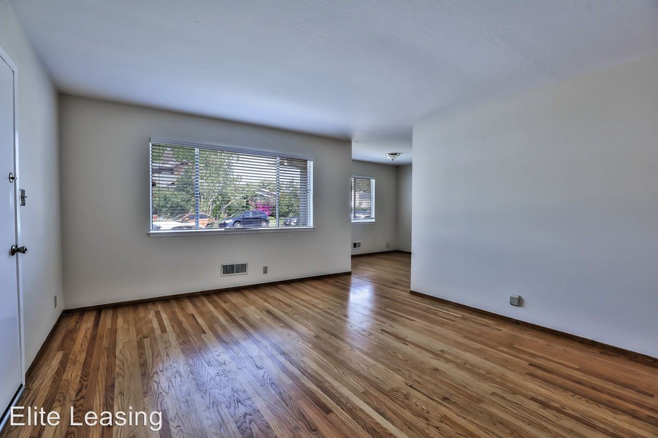 751 Laurel Ave - Photo 2 of 15