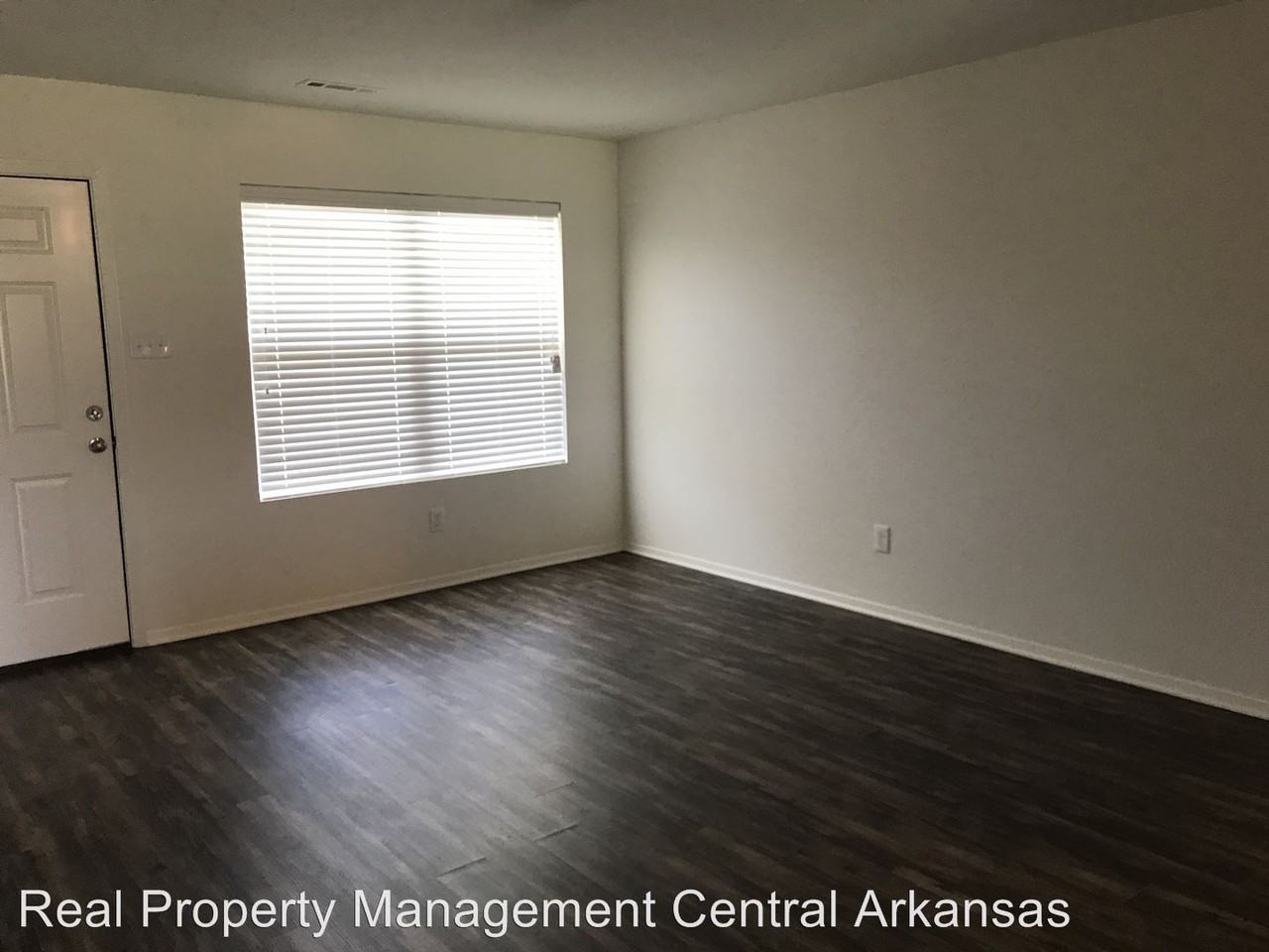 3729 Churchill Dr - Photo 2 of 11