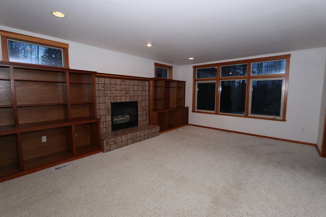 22400 Inlet Vista Dr - Photo 3 of 11