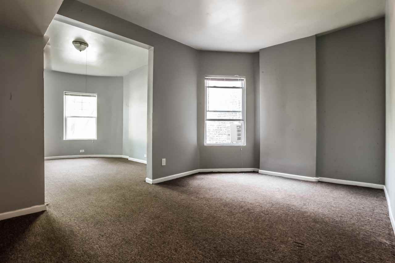6343 South Saint Lawrence Avenue - Photo 2 of 2
