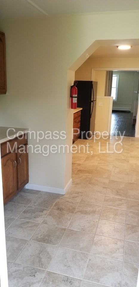 226 Charles St - Photo 3 of 22