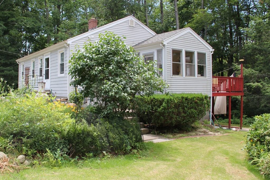 12 Richie Rd - Photo 2 of 12