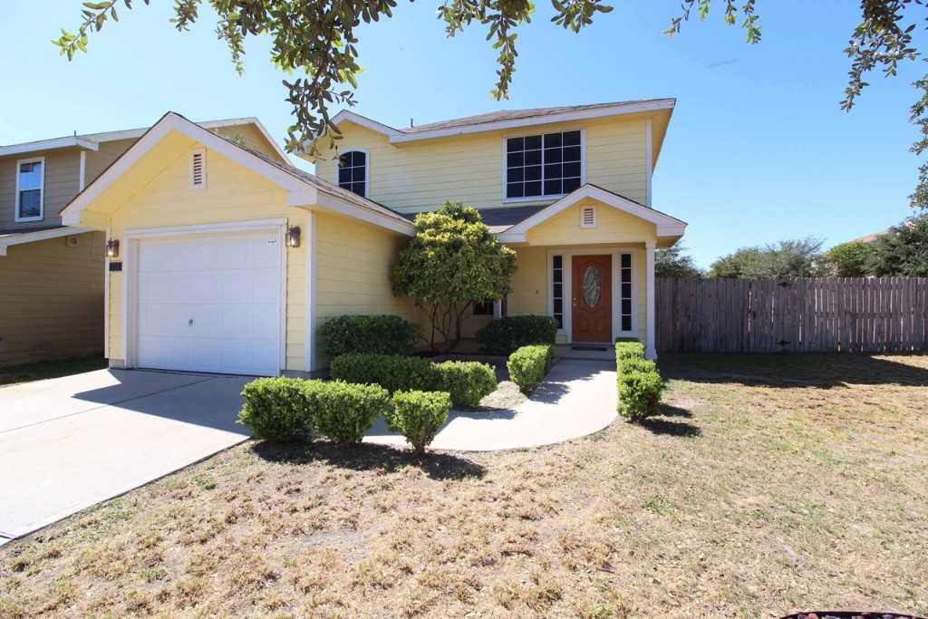 1708 Port Lavaca St - Photo 2 of 23