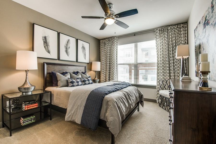 IH & 10/1604 - Photo 3 of 4