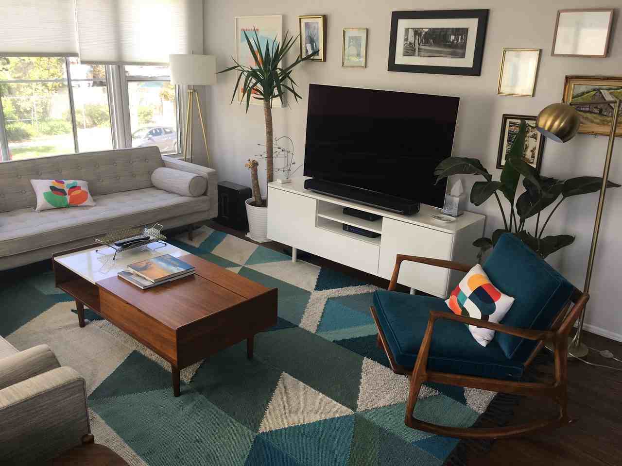 514 N Van Ness Ave. #3