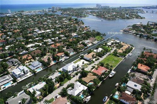 510 Lido Dr - Photo 3 of 8