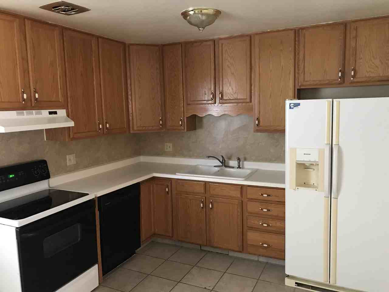 3948 Fairfield Ln - Photo 2 of 3