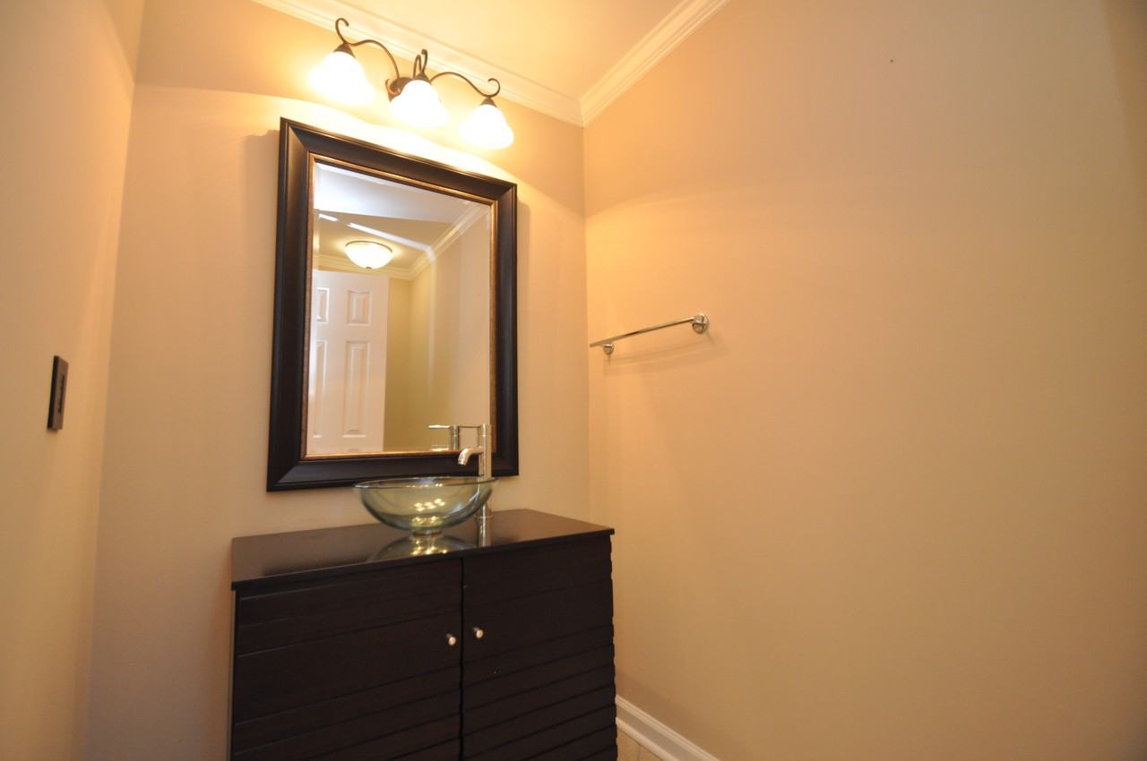 127 Long Shadow Ln - Photo 3 of 35