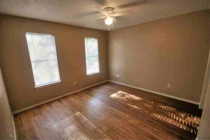 1903 West Loop - Photo 2 of 6