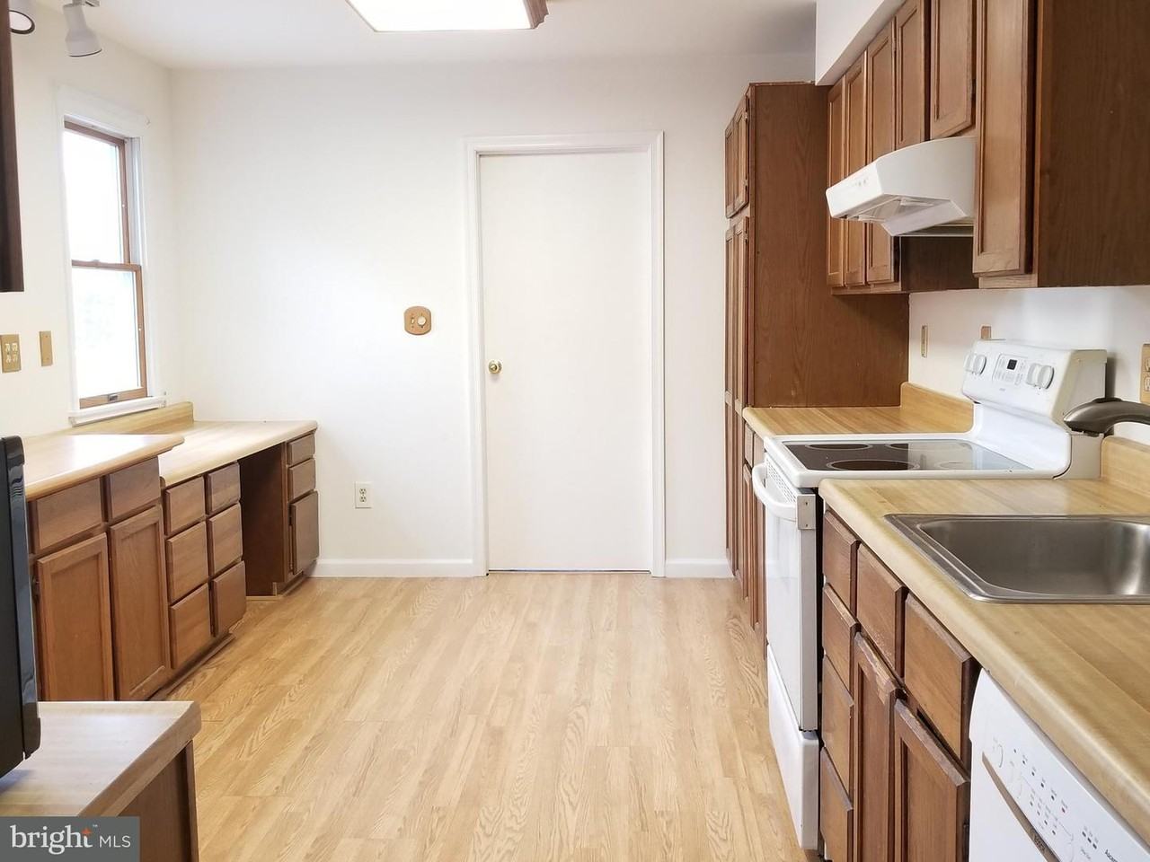 724 Fannie Dorsey Rd - Photo 3 of 22