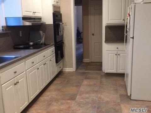 11 Hampshire Rd - Photo 3 of 16