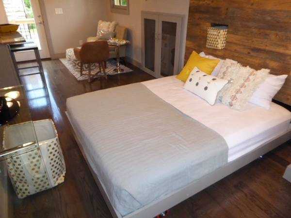 16 E 54 Terrace - Photo 3 of 18