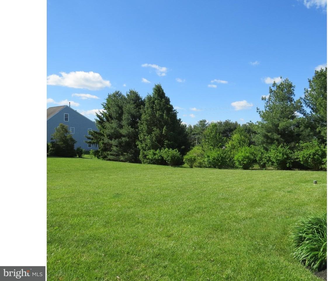 113 Haven Ct - Photo 3 of 14