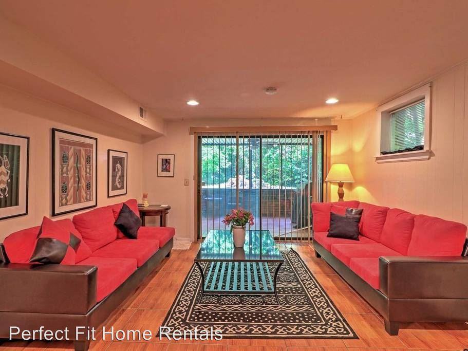 843 Artwood Rd NE #B - Photo 2 of 20