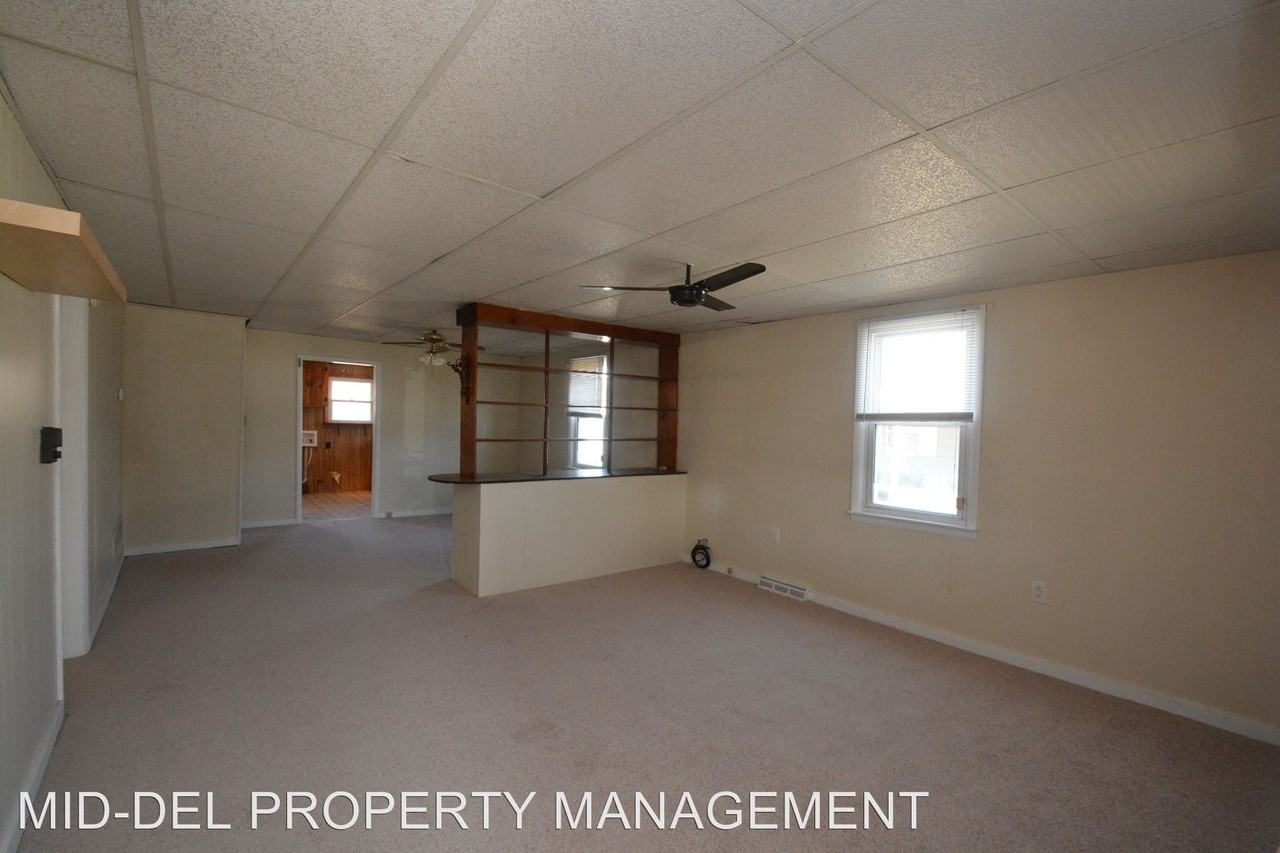 410 W Mt Vernon St - Photo 2 of 11