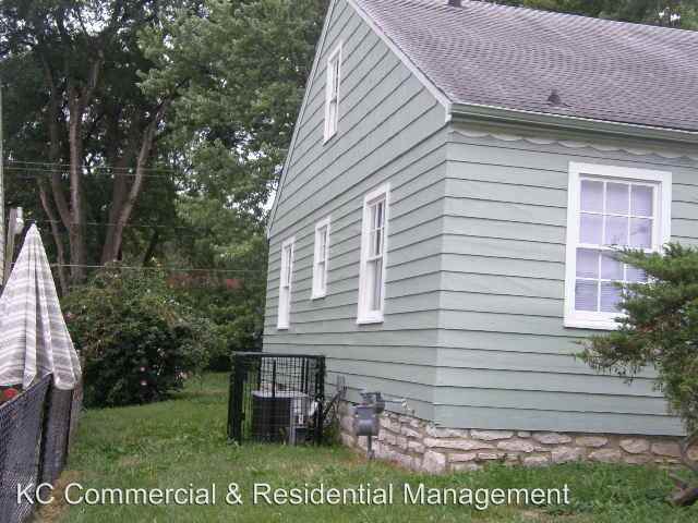 1455 E 78 St - Photo 2 of 9