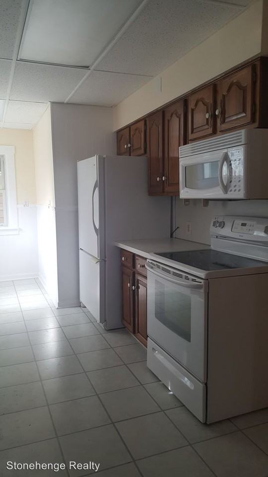 6728 Maplewood Ave - Photo 3 of 15