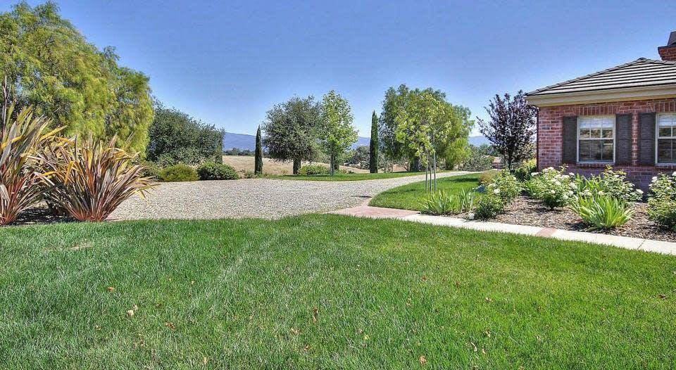 2555 CA-154 - Photo 3 of 29