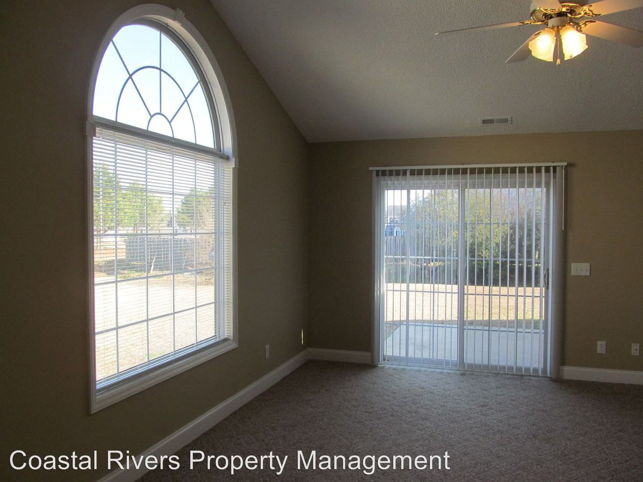101 Iron Creek Commons - Photo 3 of 15