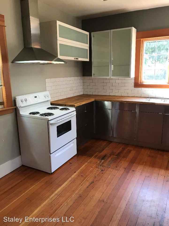 3207 SE 10th Ave - Photo 2 of 6